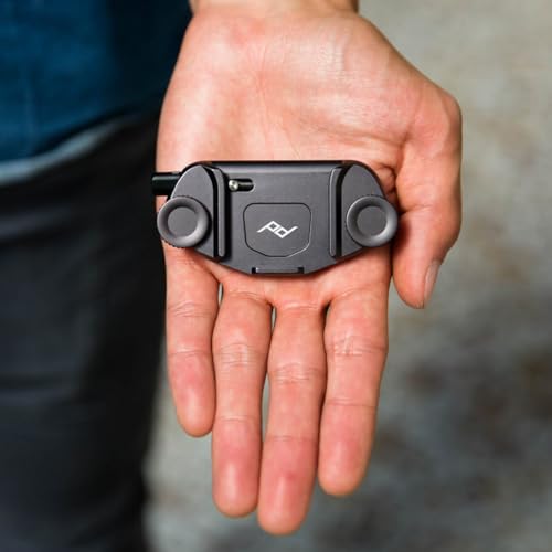 Peak Design Capture Camera Clip V3, Black with Plate, Holds DSLR, Compact and Point and Shoot Bodies, Secure, Stable and Accessible, Attaches to Straps and Belts, Quick Release, 200 lb Capacity - color: Black