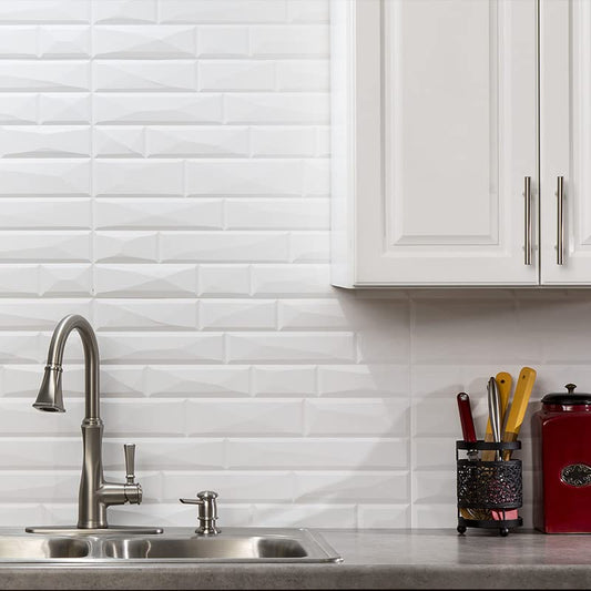 FASÄDE Vista Decorative Vinyl 18in x 24in Backsplash Panel in Matte White (5 Pack) - color: Matte White, size: 5 Pack