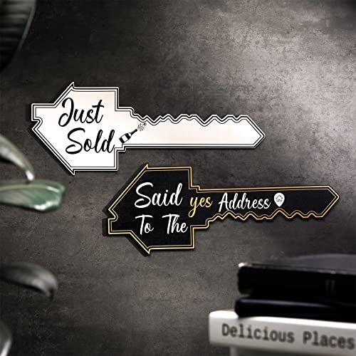 Real Estate Key-Shaped Sold Sign Double-Sided Real Estate Agent Stand Supplies Social Media Photo Prop Said Yes to The Address Sold Sign for Agent House Owners Home Open and Closing
