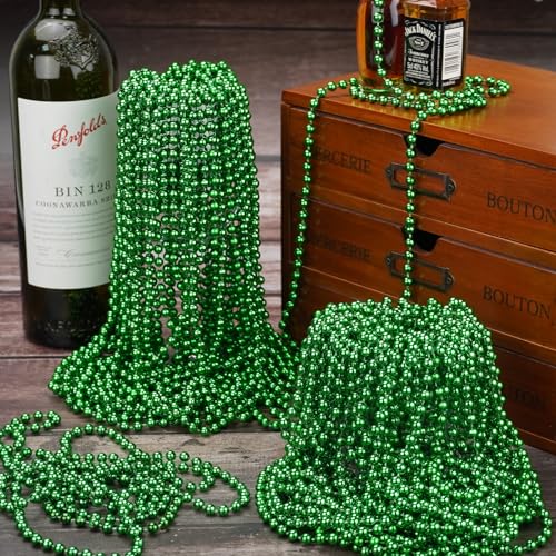 72 PCS St. Patricks Day Beads Necklace, Christmas Bead Necklaces, Green Mardi Gras Beads, 33 Inch Green Bead Necklaces for Mardi Gras St. Patricks Day Day Christmas Festive Events, Party Favors - color: Green, size: 72 Pcs