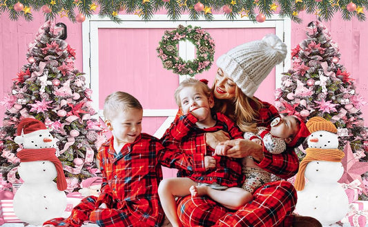 8 x 6 ft Christmas Photography Backdrop, Pink Xmas Tree Winter Snowing Christmas Hili Barn Door Photo Shoot Props Backround Party Banner Decoration - size: 8 x 6 ft