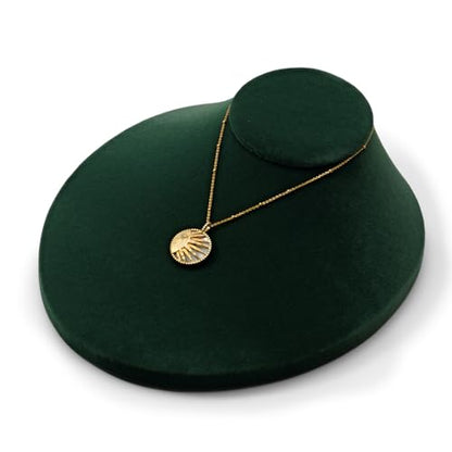 Oirlv Necklace Holder Bust Velvet Jewelry Display Necklace Display for Vendors Display Pendant Display Stand Green - color: Green Velvet