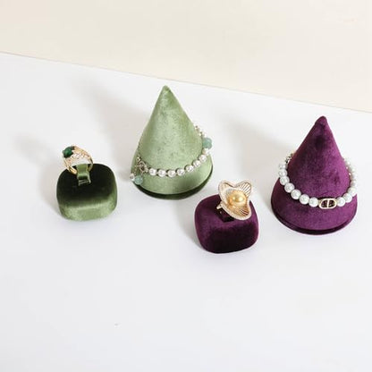 Cute Single Ring Holder for selling, Velvet Ring Display Stand for Jewelry Show, Jewelry Storage Display【Green】 - color: Green