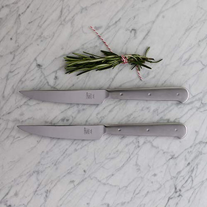 ZWILLING Porterhouse 8-pc Stainless Steel Steak Knife Set With Wood Presentation Box - color: Stainless Steel, size: 5"