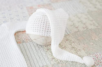 Coberllus Newborn Photography Props Outfit Fabric Sleepy Knot Hat & Footed Romper Bodysuit for Baby Boys Girls Photoshoot - color: Off-white