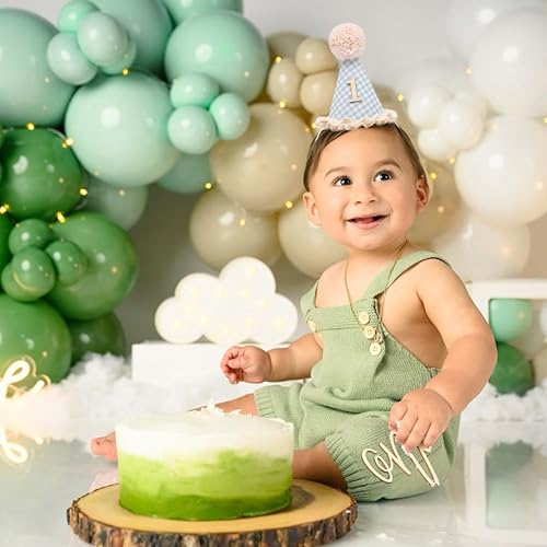 WAOUH Boho 1st Birthday Crown - Unisex Adjustable Baby Hat with Pom Topper, Felt Party Decoration & Photo Props - color: Green Plaid