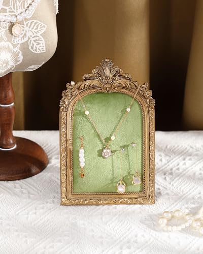 Wonderjune Jewelry Display Stand Vintage Necklace Organizer Ring Holder Earring Tray Resin Jewelry Photography Props Frame with Velvet Backing for Gifts - color: Green, size: 7.4 x 4.5 Inches, style: Elegant