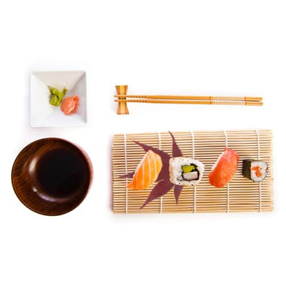30pcs Sushi Leaves Tray Sashimi Backdrop Japanese Sushi Tray Decor Natural Maple Leaf Decor Serving Leafs Sashimi Dispenser Maple Food Photography for Dessert and Baking