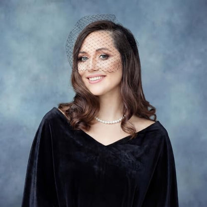 2 Pcs Senior Black Velour Drape for Photography Round Imitation Pearl Necklace Wrap School Senior Pictures Wrap Black Velvet Graduation Drape for Photo High Schools Prop One Size