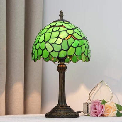 Tiffany Stained Glass Small Table lamp, Cute and Unique Green Leaf Style Bedside Table, Bedroom Living Room Kitchen countertop Decoration Table lamp, Atmosphere lamp - color: Tiffany Lamp T
