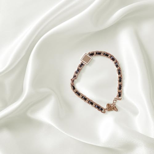RUDONG M Satin Photography Backdrop 3.3x2.5ft - Wrinkle-Free Silky Fabric Background for Jewelry/Cosmetics/Flat Lay/Studio, White Backdrop Cloth (100x75cm) - color: White