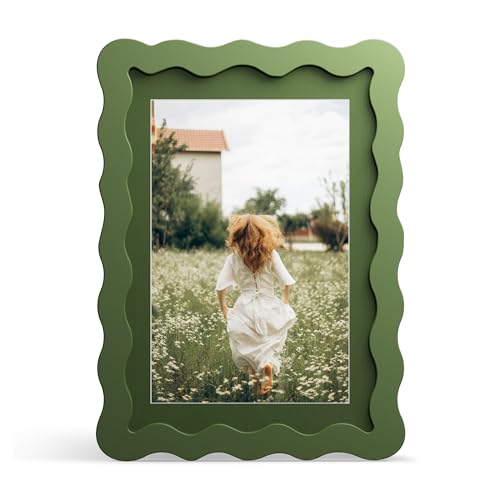 5x7 Picture Frame with Mat for 4x6, Wavy Edge Wooden Real Glass Photo Frame for Tabletop and Wall Hanging, Green, 1 Pack - color: Green, size: 5x7 in