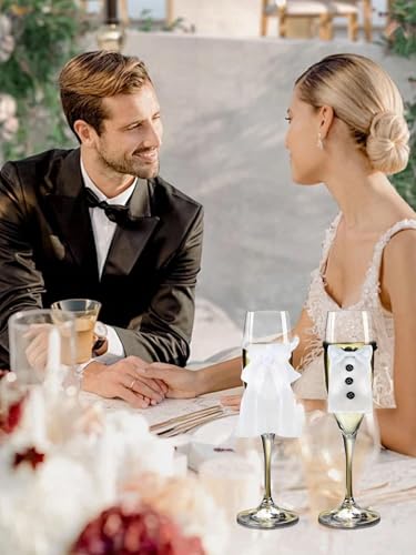 2 white bride and groom wedding-style wine glass sleeves, banquet party gift packaging, atmosphere creation supplies, photo props