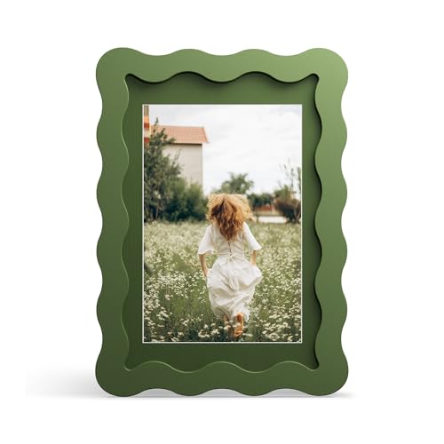 4x6 Picture Frame with Mat for 3.5x5, Wavy Edge Wooden Real Glass Photo Frame for Tabletop and Wall Hanging, Green, 1 Pack - color: Green, size: 4x6 in