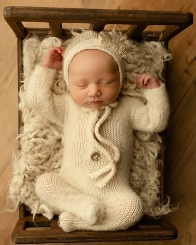 Newborn Photography Props Bed Prop Brown – Rustic Mini Wooden Bed for Baby Photography, Infant Photoshoot Posing Prop for Newborn Sessions - size: Mini Bed Brown
