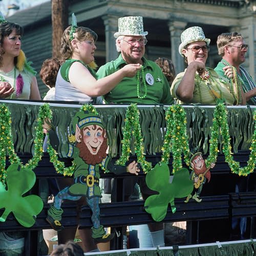 St Patricks Day Garland Decor,50Ft Glitter Tinsel Irish Shamrock Garland Decorations for Tree Mantle Bedroom Office Classroom Party Indoor Outdoor Holiday Home Green Gold - color: Gold