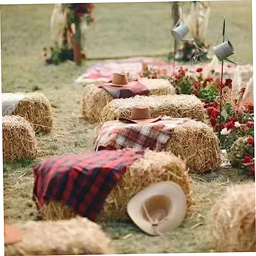 Vaguelly Outdoor Haystack Decoration Straw Bales Prop for Garden and Wedding Decor Rustic Photo Backdrop for Autumn and Spring Scenes for Photography and Event Styling