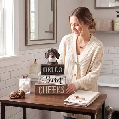 Moucuny 4 Pcs Dachshund Bathroom Decor Set Funny Toilet Wooden Tiered Tray Decor Farmhouse Dachshund Centerpiece Rustic Bathroom Shelf Decoration Hello Sweet Cheeks Decoration for Home Office - style: Dachshund