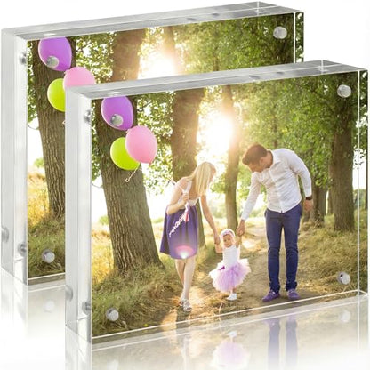 CATIFLIN 5x7 Magnetic Acrylic Frames 2 Pack, Double Sided Clear Frameless Picture Frame Blocks, 20mm Thick Photo Frames Free Standing Display for Family Photos, Certificates, Office, Artwork - size: 5X7