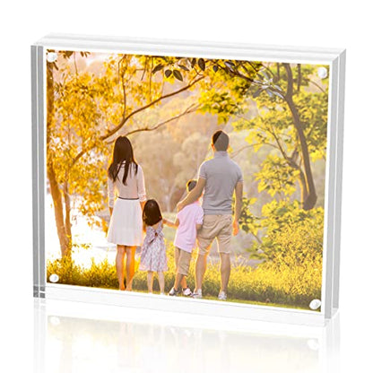 Sezanrpt Acrylic 4x4 Square Picture Frame, Magnetic Acrylic Picture Frames for 4x4 or 3x3 Pictures Display, Clear Double Sided Thick Picture Frames, Photo Frames Desktop Display - size: 4'' x 4''