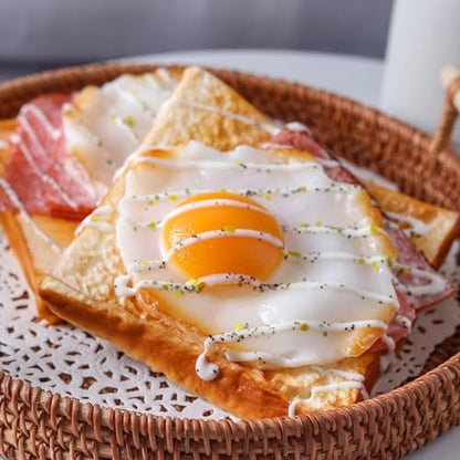 1Pc Artificial Fried Egg Toast Realistic Fake Toast Bread Simulation Bread Slice Model Photography Prop for Home Kitchen Party Shop Display Decoration