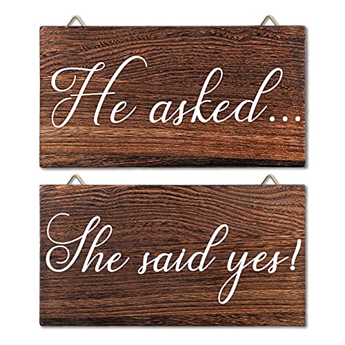 Blulu 2 Pieces She Said Yes Sign Wedding Engagement Decor Photo Props Sign for Party Wall Decor Wood Hanging Handmade Couple Keepsake for Engagement Wedding