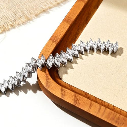Solid Wood Jewelry Display Flat Tray for Rings Earrings Necklace Bracelet, Jewelry Photograph Display(Beige,S) - color: Beige, size: 10 * 10 * 1.5cm