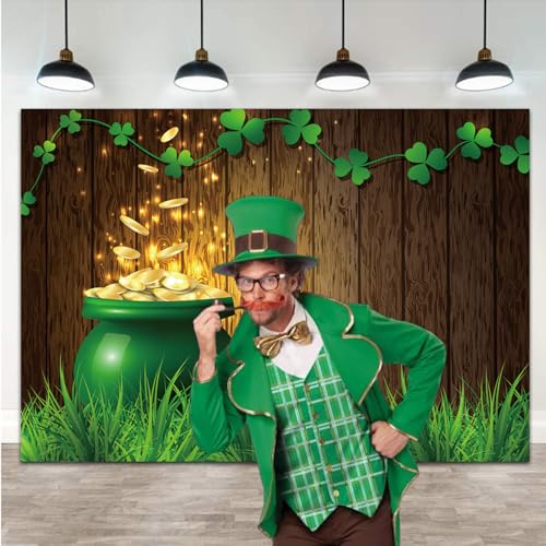 Qian 5x3ft St.Patrick's Day Photography Background Lucky Irish Shamrock Wooden Texture Photo Backdrop for Newborn Baby Kids Portraits Photo Studio Supplies