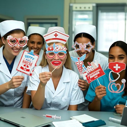 WILDREEDS 30pcs Nurse Photo Booth Props Nurse Graduation Party Decoration Photo Booth Props Nurse Selfie Props - color: Nurse