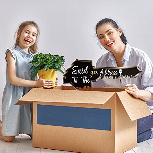 Real Estate Key-Shaped Sold Sign Double-Sided Real Estate Agent Stand Supplies Social Media Photo Prop Said Yes to The Address Sold Sign for Agent House Owners Home Open and Closing
