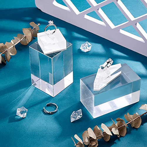 AHANDMAKER 2 Sets Acrylic Ring Display Holder, Triangle Square Clear Acrylic Block Jewelry Storage Stand for Ring Jewelly Display Home Trade Show Photo Prop Exhibit
