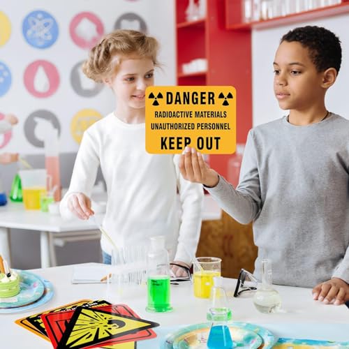 WERNNSAI Science Party Decorations - 9PCS Science Birthday Party Decorations for Boys Girls Chemistry Theme Birthday Party Mad Scientist Sign for Science Classroom Funny Laboratory Sign Decor on Door - style: Science