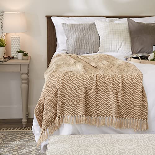 DII Rustic Farmhouse Double Diamond Woven Throw, 50x60, Stone - color: Stone