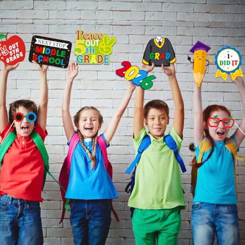 31pcs 5th Grade Graduation Photo Booth Props, 5 TH Grade Grad Photo Props for 2026 Elementary School Grads Party Decorations Primary School Grad 5th Graduation Party Supplies