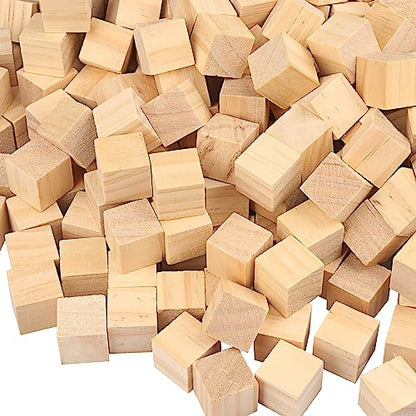 GNIEMCKIN 600 Packs Wooden Blocks for Crafts, 0.8 Inch Pine Wood Cubes, Wooden Cubes for Paint, Stamp, Decorate, DIY Projects and Personalized Gifts - size: 600 Packs 0.8 Inch