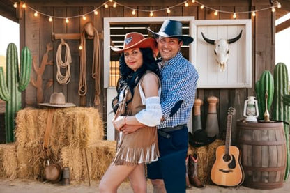 Western Cowboy Backdrop 7x5ft Rustic Barn Door Horse Banner Wild West Rodeo for Birthday Party Supplies Photo Booth Props