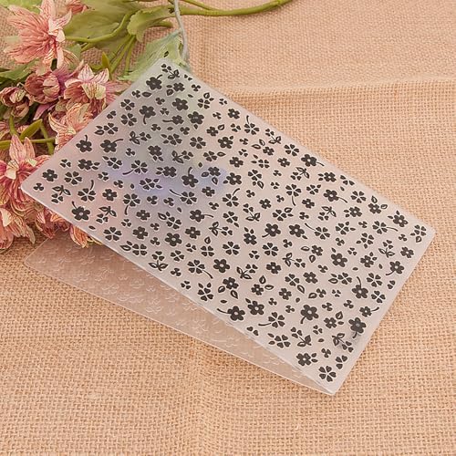 Lucky Flower Clover Background Pattern Plastic Embossing Folder, 3D Textured Impressions Flower Leaves Embossing Folder Template for Card Making Scrapbooking Paper Craft Album Stamps DIY Décor - color: Lucky Flower Clover Leaves