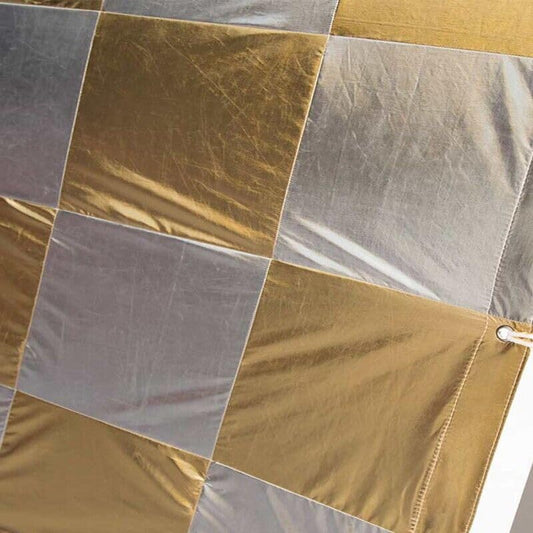 4'x4' 1.2x1.2m Silver/Gold Checkerboard Lamay Reflector/Overhead Butterfly, Seamless